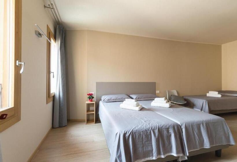 컴포트 트리플 룸, Guest House La Sosta