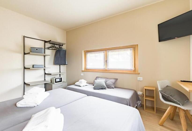 חדר קומפורט לשלושה, Guest House La Sosta