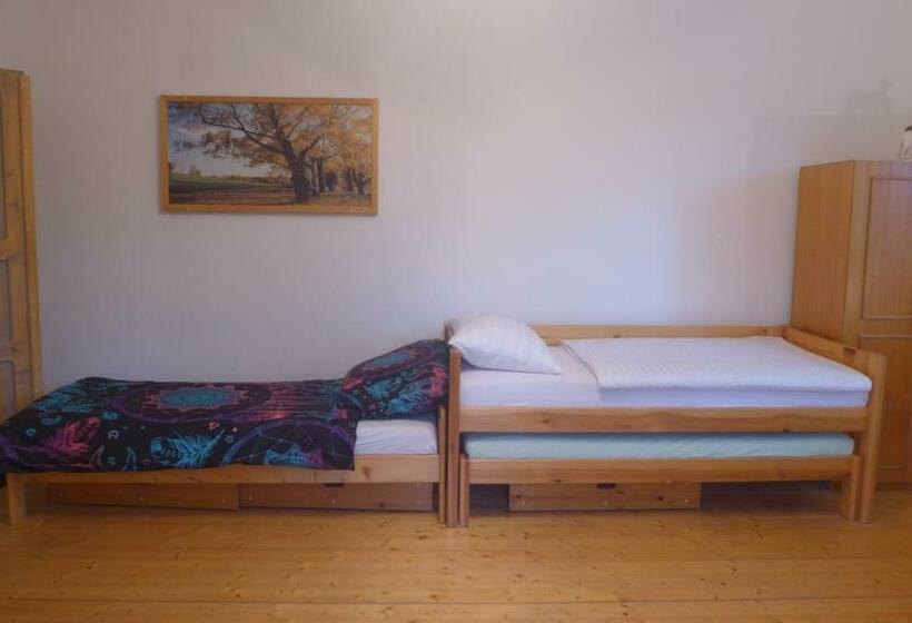 Семейный Номер, Statek Polánka