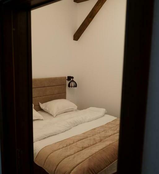 スタンダードルーム, Pensiunea Pisc