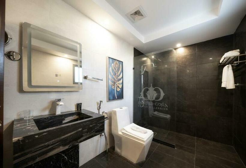 Номер Deluxe Кровать Кинг, Garden Millennium