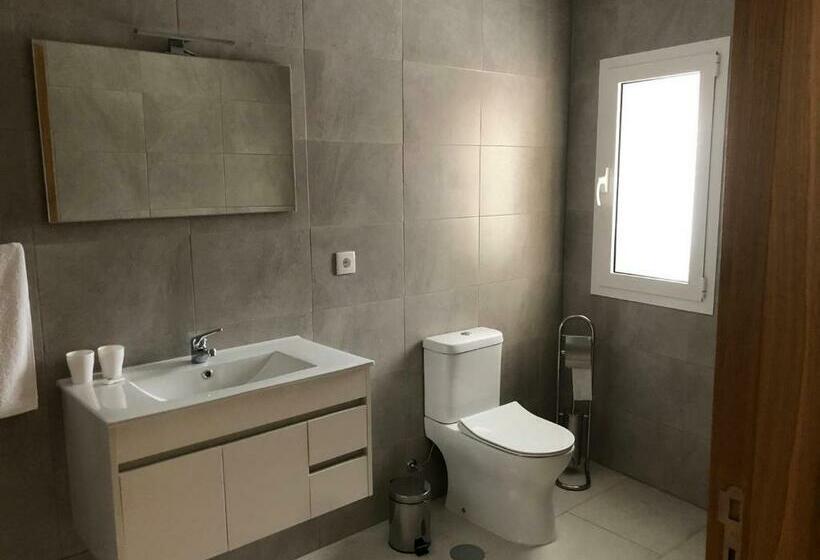 غرفة قياسية, Marqueses De Ferreira