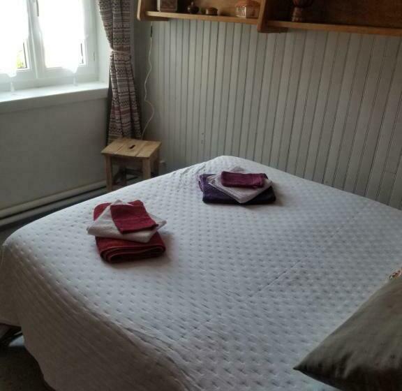 Семейный Номер, Chambre D Hôtes Chez Léon Pour 1 à 4 Personnes