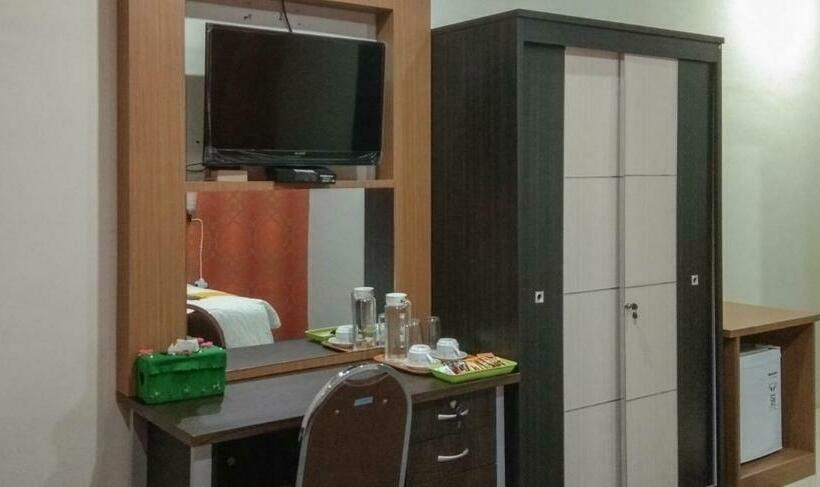 豪华房间, Edhotel Kusuma Atambua Mitra Reddoorz