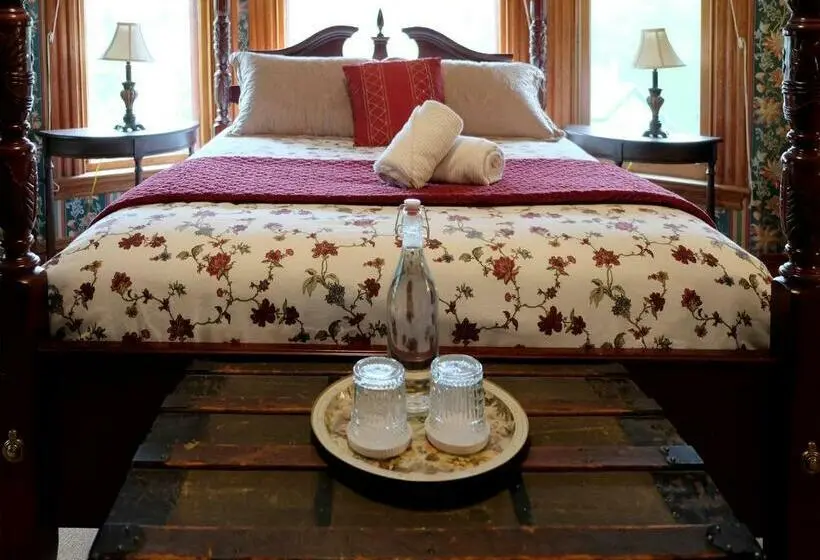 デラックスルーム, Guilford Bed And Breakfast