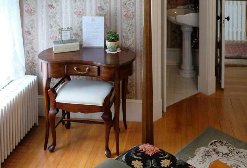 غرفة ديلوكس, Guilford Bed And Breakfast