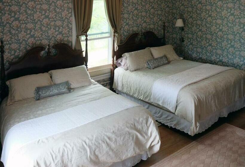 غرفة قياسية رباعية, Guilford Bed And Breakfast