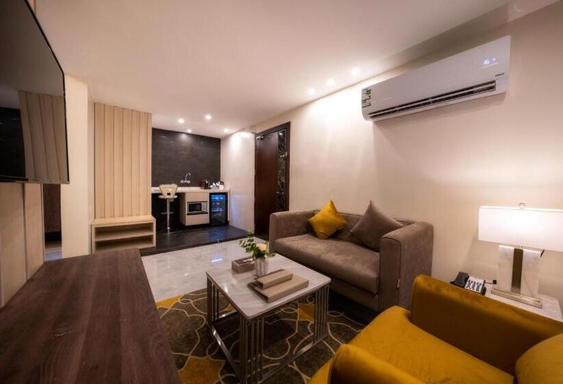 Полулюкс, Garden Millennium