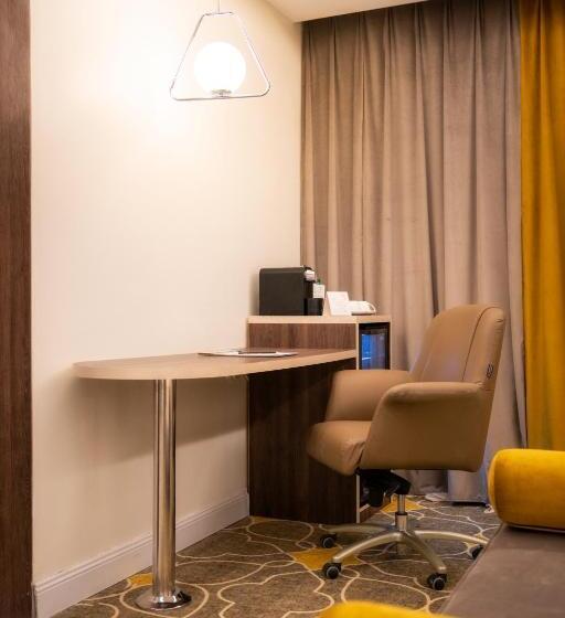 Люкс Кровать Кинг, Garden Millennium