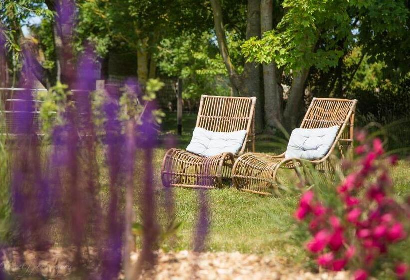 套房带园景, Au Souffle De Vert