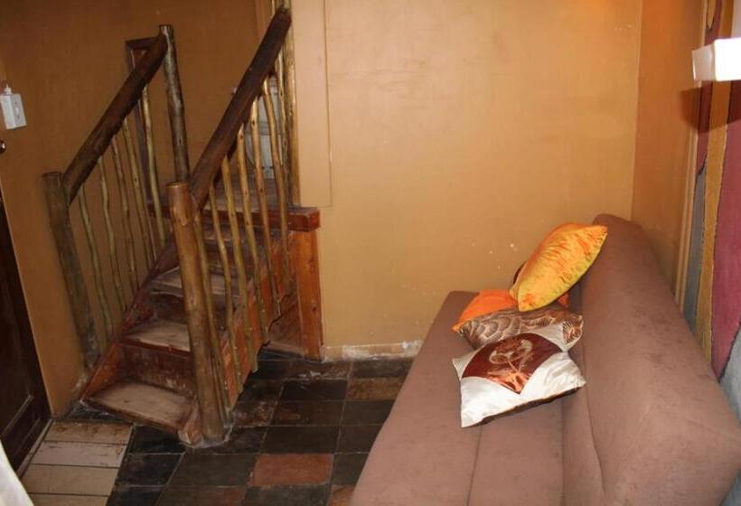 デラックスルーム, Gae Lodge