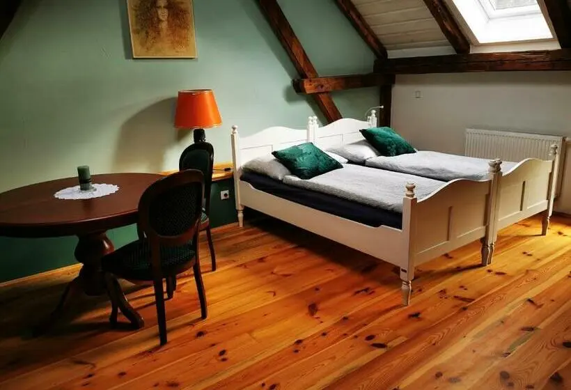 Deluxe-huone, Penzion Okamžik Stanovice