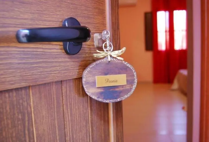 Standard-huone Allasnäkymä, Tenuta Madre Terra Resort