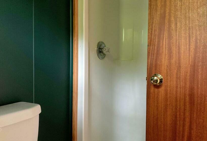 חדר סטנדרט, The Lorca Adirondacks Motel