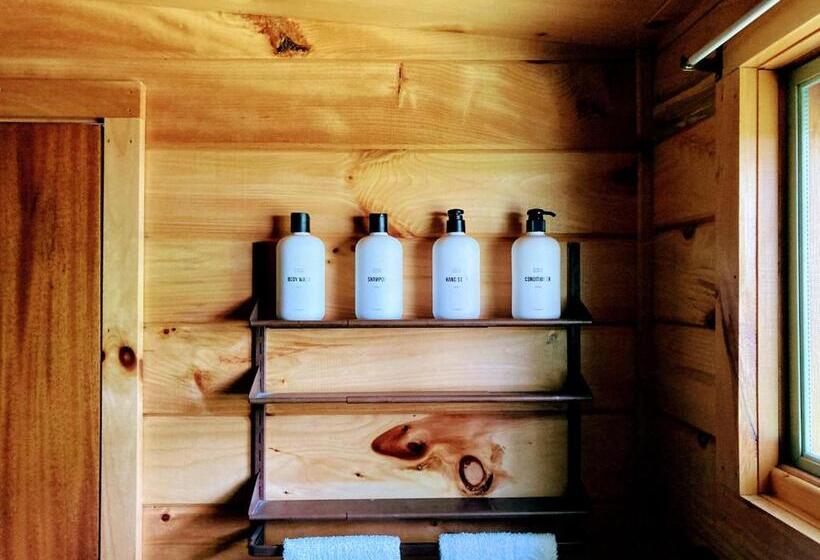 חדר סטנדרט, The Lorca Adirondacks Motel