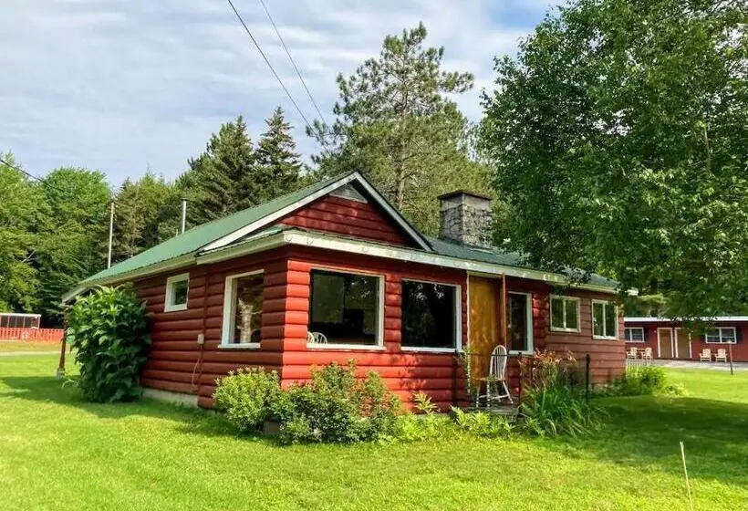 ２ベッドルームハウス, The Lorca Adirondacks Motel