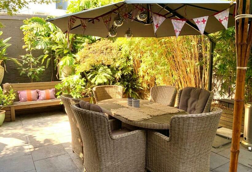 חדר דלוקס נוף לגינה, Bayside Boutique Retreat Black Rock, Melbourne