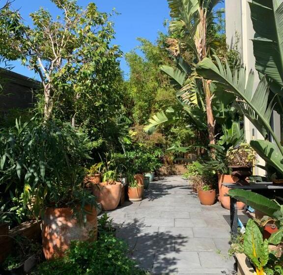 חדר דלוקס נוף לגינה, Bayside Boutique Retreat Black Rock, Melbourne