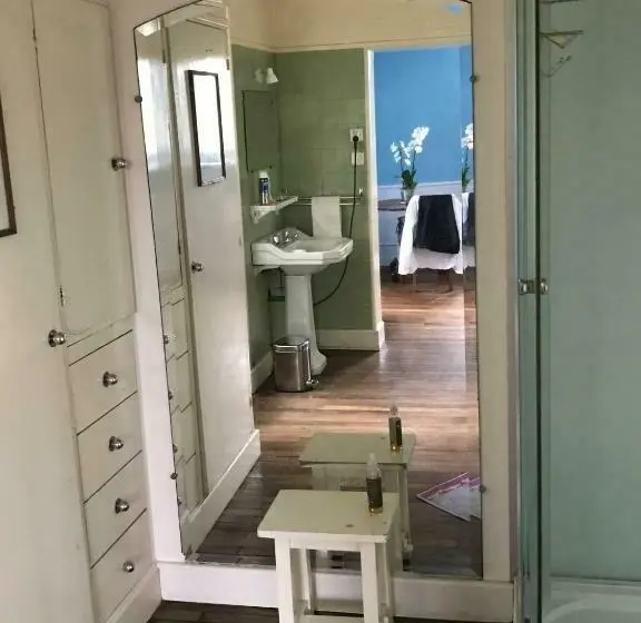 ガーデンビュースタンダードルーム, Château De Contay Guesthouse 1753