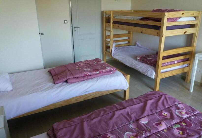 غرفة قياسية رباعية, Gite De Boncourt