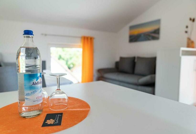 Апартаменты 1 Спальня, Boardinghouse Kastanienring