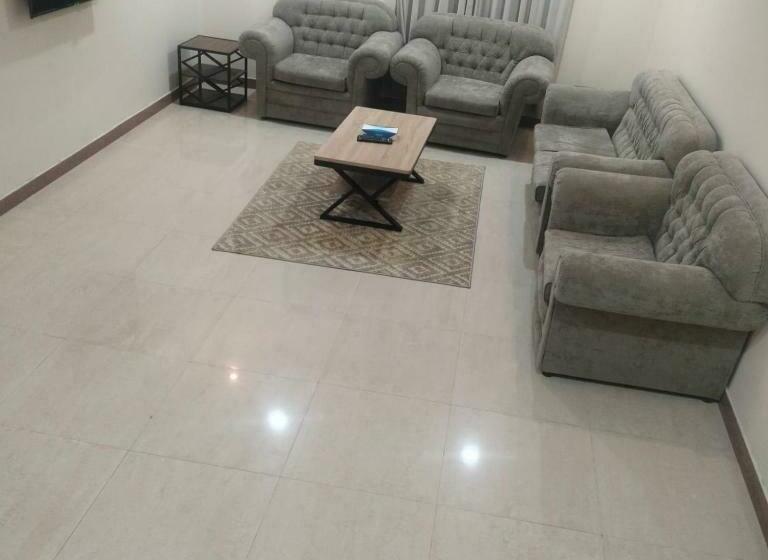 جناح, شقق اطلالة اجاء المخدومة