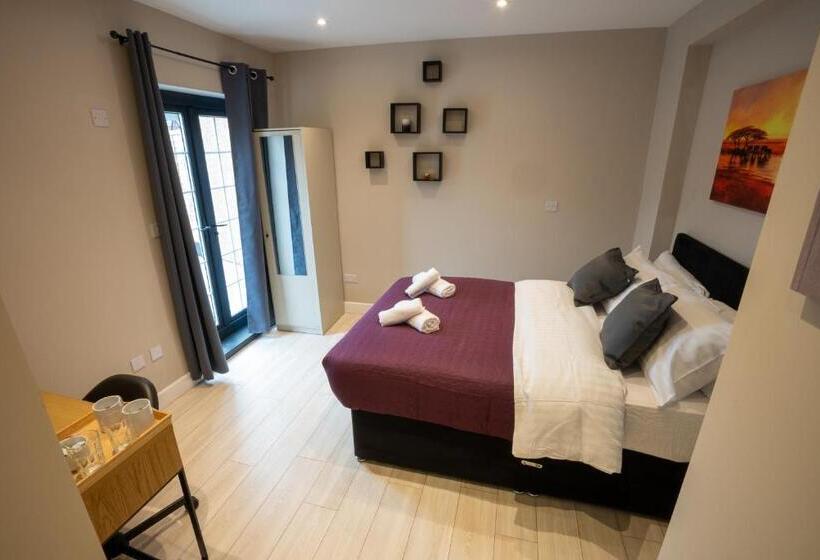 标准房带园景, Paragraph Edmonton