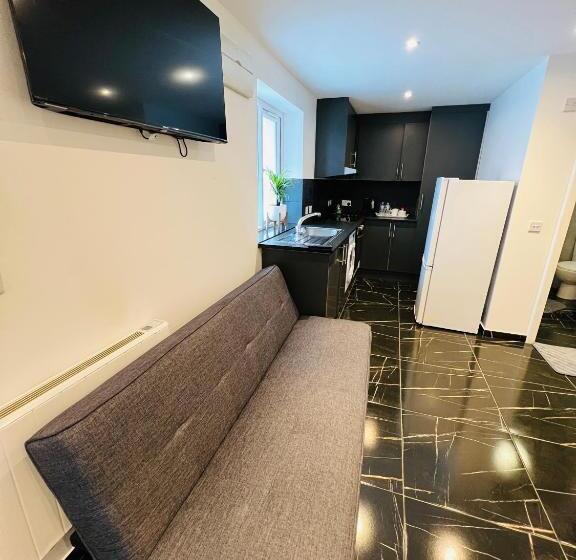 Апартаменты Deluxe 1 Спальня, Paragraph Edmonton