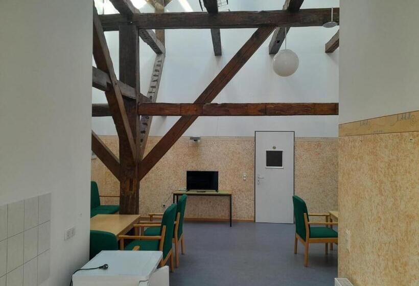 חדר סטנדרט יחיד, Schloss Rothenklempenow