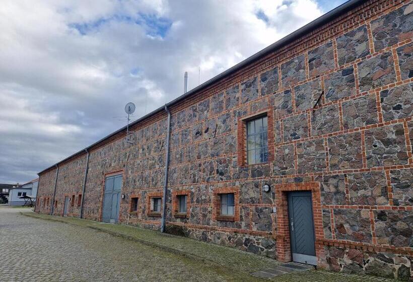 חדר סטנדרט חדר אמבטיה משותף, Schloss Rothenklempenow