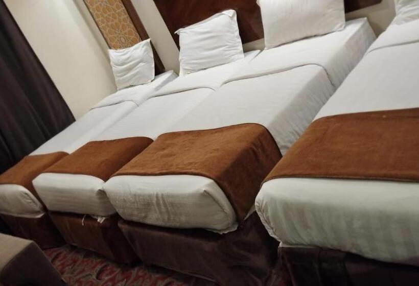 Четырехместный Номер Стандарт, Sky View Hotel, Madinah