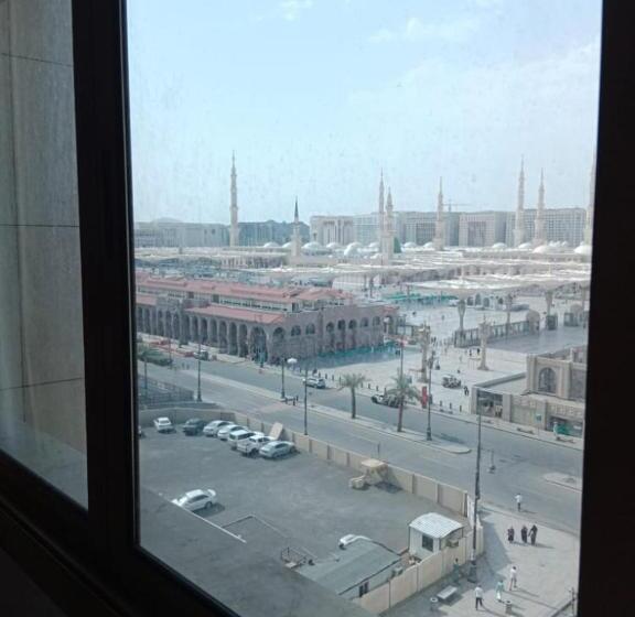 디럭스 룸, Sky View Hotel, Madinah
