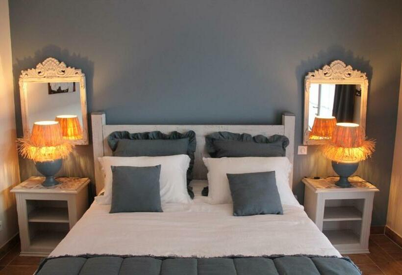 スタンダードルーム, Le Clos 24