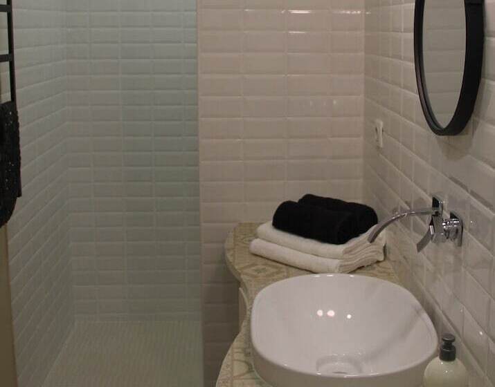 Семейный Номер, Le Clos 24