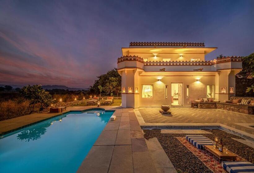 جناح مزود بتراس, Kesarbagh