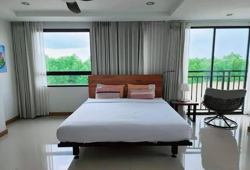 デラックスルーム, Tamarind ที่พักริมน้ำ Booking