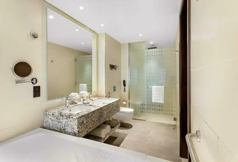 Premium room with view, Ramee Dream Hotel Downtown