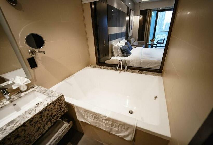 Premium room with view, Ramee Dream Hotel Downtown