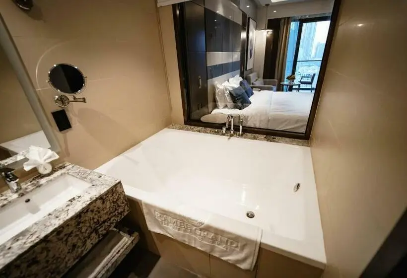 Premium room with view, Ramee Dream Hotel Downtown