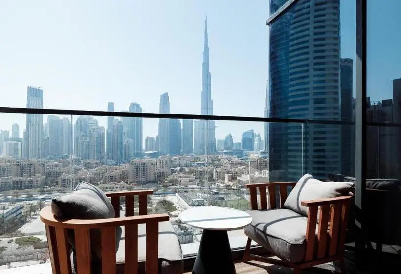 اتاق دلوکس با تخت کینگ و چشم‌انداز, Ramee Dream Hotel Downtown