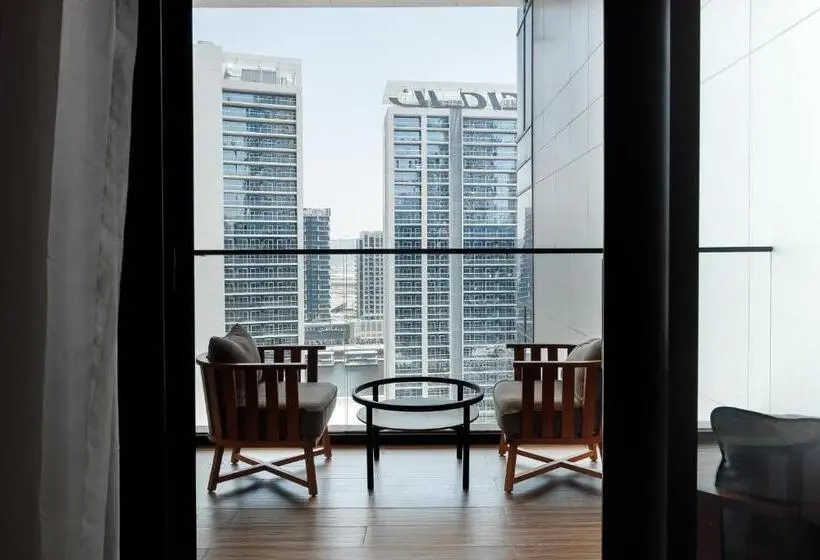 اتاق دلوکس با تخت کینگ و چشم‌انداز, Ramee Dream Hotel Downtown