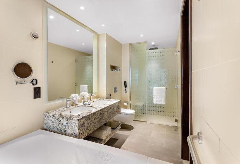 سوییت, Ramee Dream Hotel Downtown