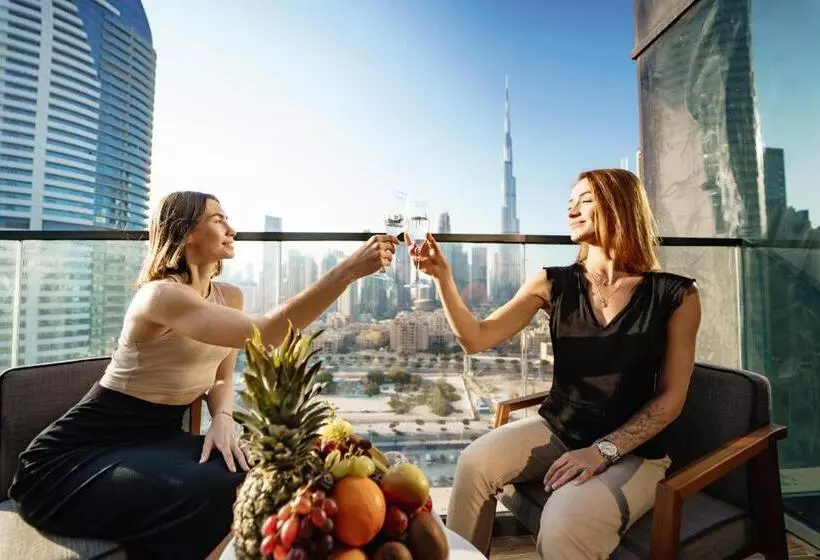 اتاق دلوکس با تخت کینگ و چشم‌انداز, Ramee Dream Hotel Downtown