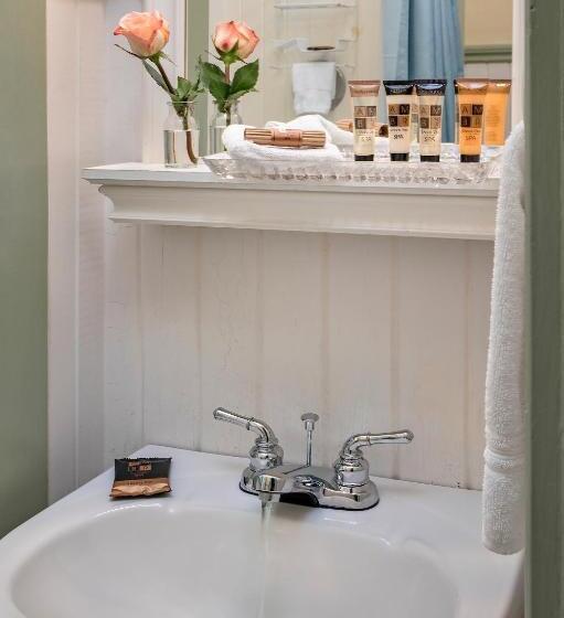 غرفة قياسية, Clementine S Guest House & Vacation Rentals