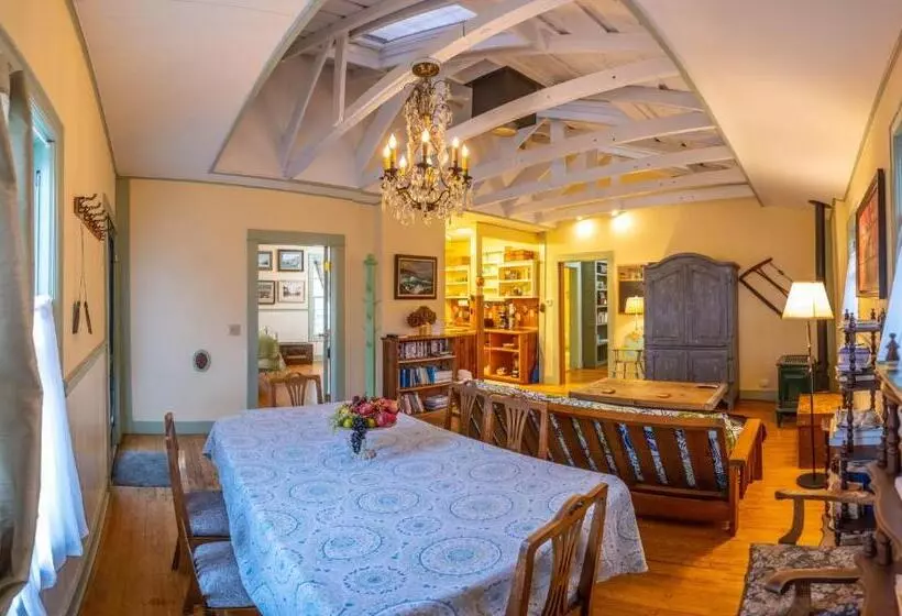スイート（家族用）, Clementine S Guest House & Vacation Rentals