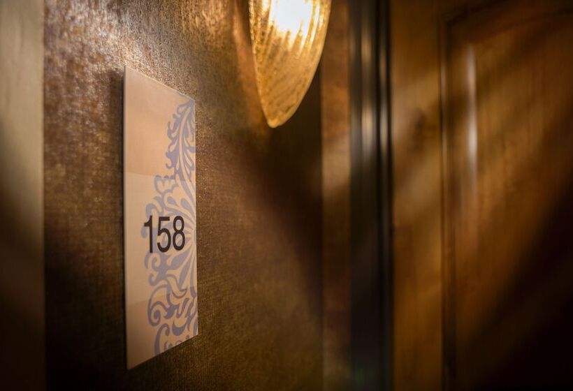 带大床的套房, Allegretto Vineyard Resort Paso Robles