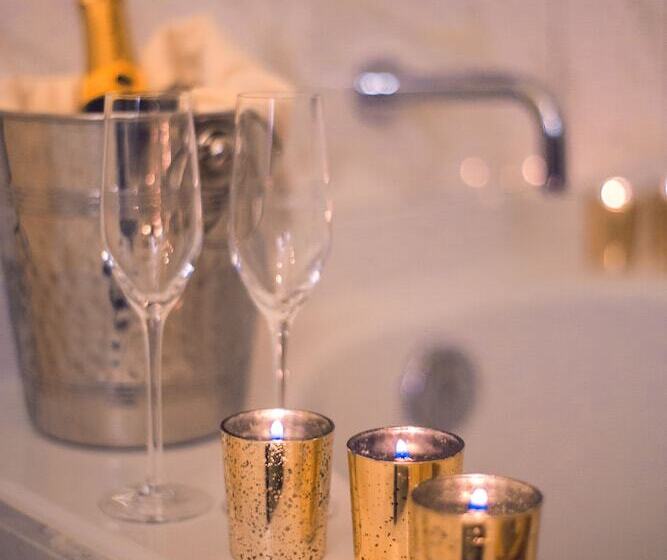 带大床的套房, Allegretto Vineyard Resort Paso Robles