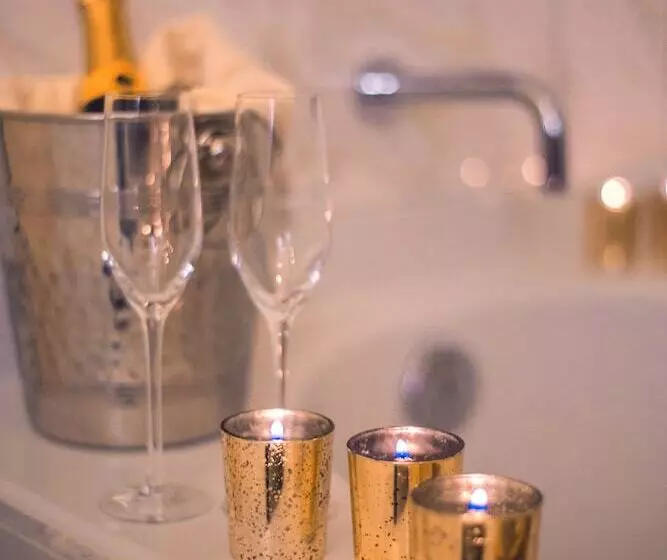 キングサイズベッドのスイートルーム, Allegretto Vineyard Resort Paso Robles
