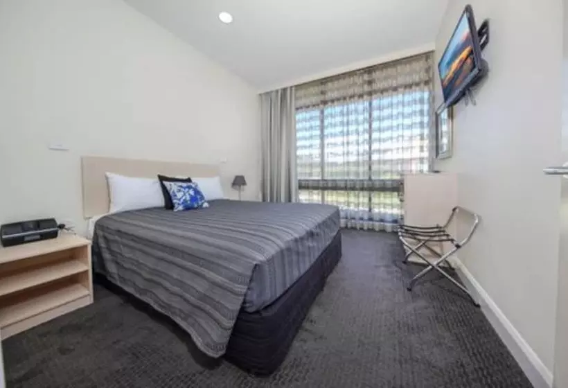 プレミアム３ベッドルームアパート, Belconnen Way Hotel & Serviced Apartments