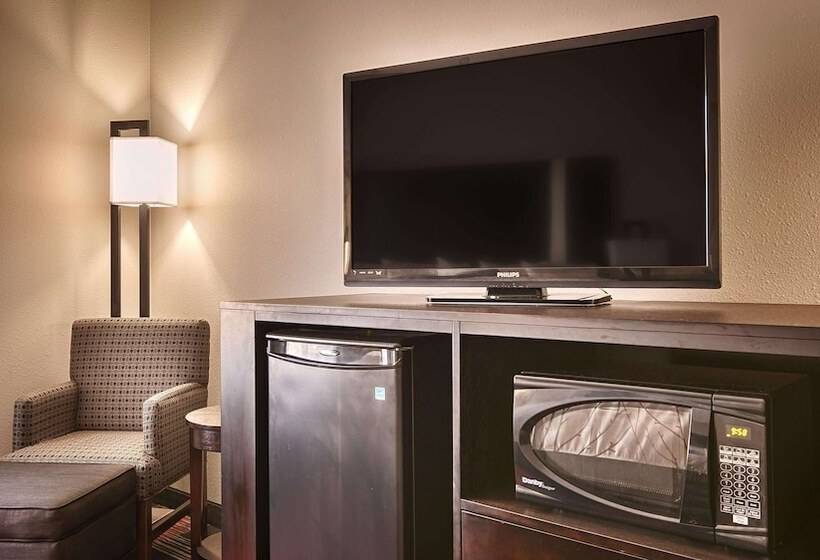 غرفه قياسيه سريرين مزدوجين, Best Western Casino Inn